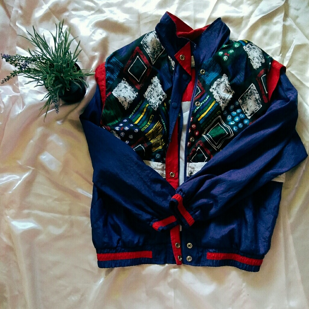 Vintage 1980s multi-color windbreaker ✌